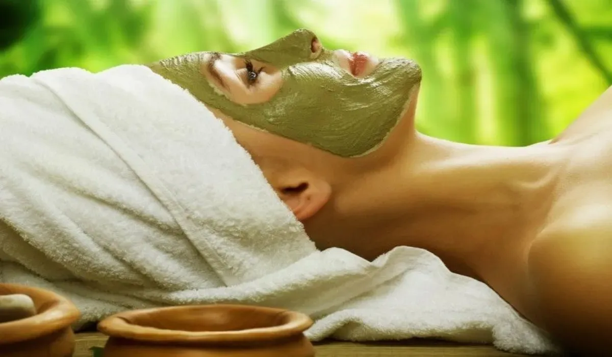 Benefits of Multani Mitti (Source: social media)