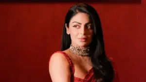 Sonam Bajwa vs Neeru Bajwa  { Credit : Socia Media }